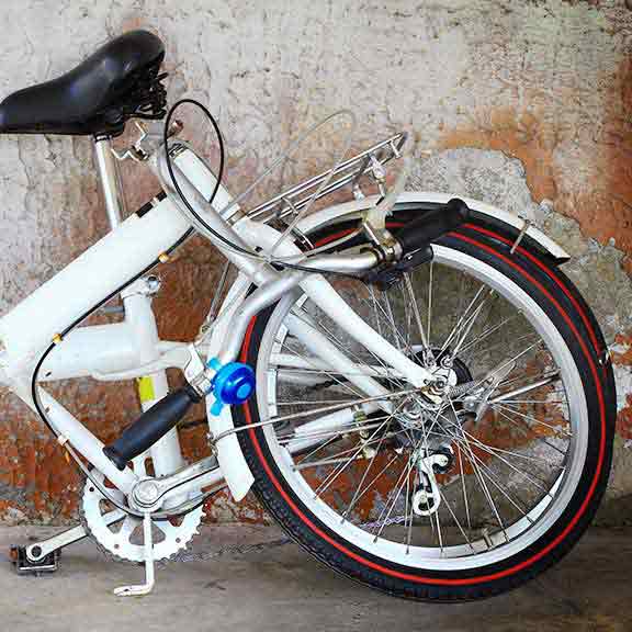 a folding bike square