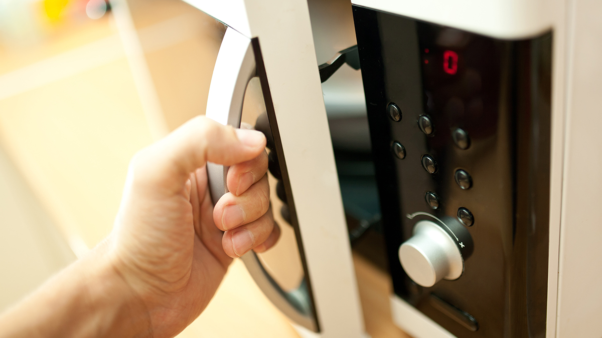 microwave door opening